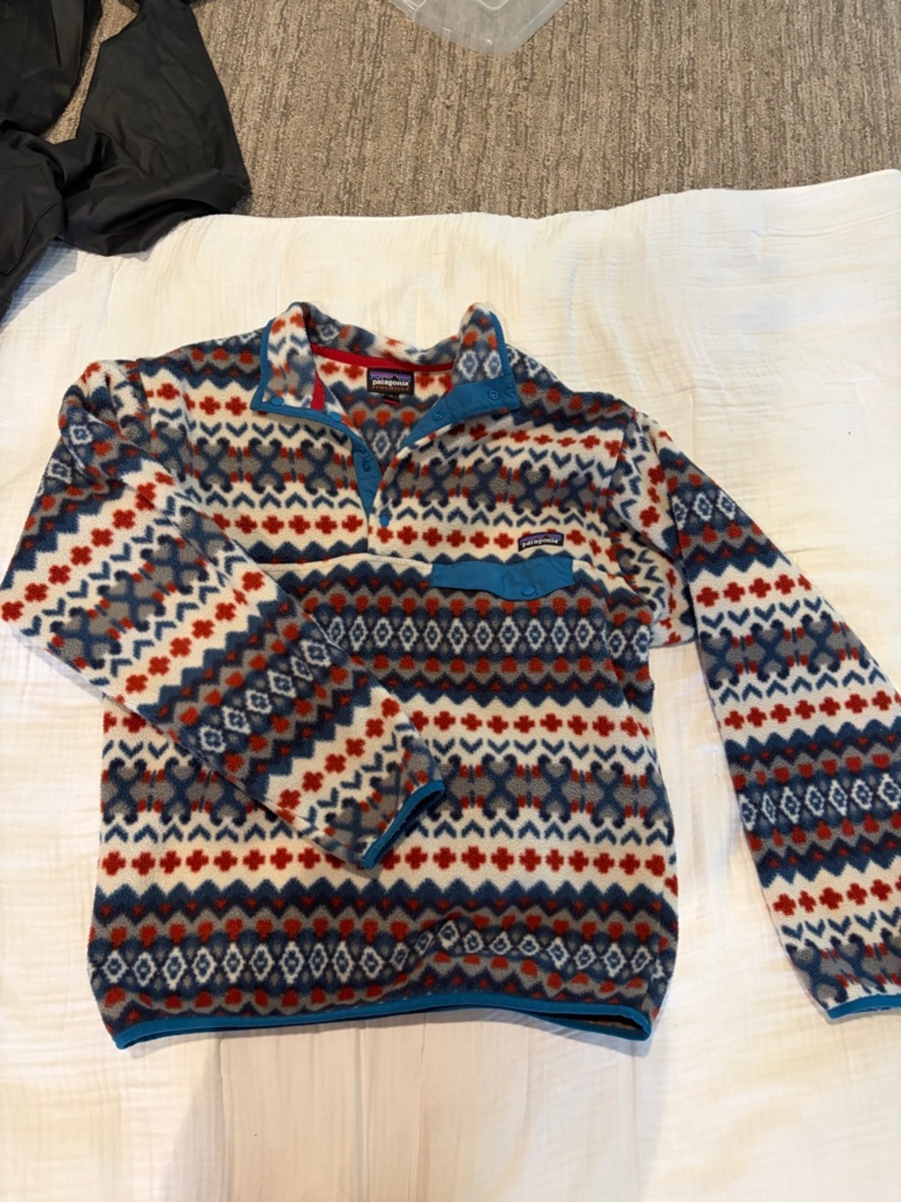 Patagonia Men’s synchilla Zip Fleece Pullover - Cream/Blue/Red